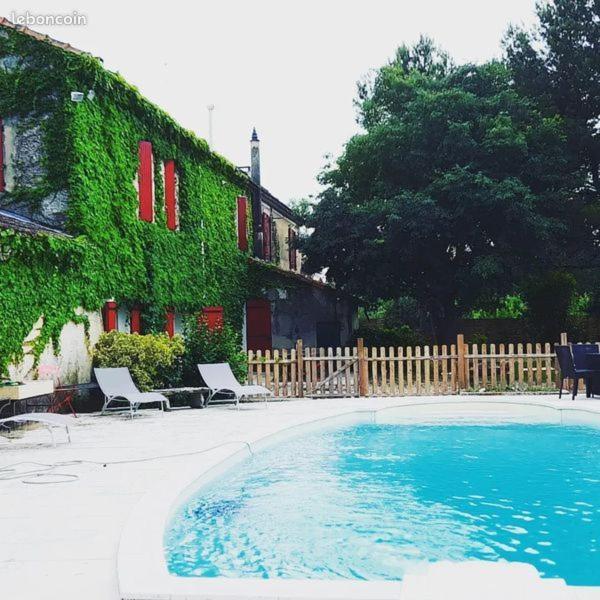 Chambres D'Hotes, Domaine Les Peupliers, Lagnes Exterior photo