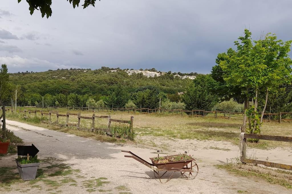 Chambres D'Hotes, Domaine Les Peupliers, Lagnes Exterior photo