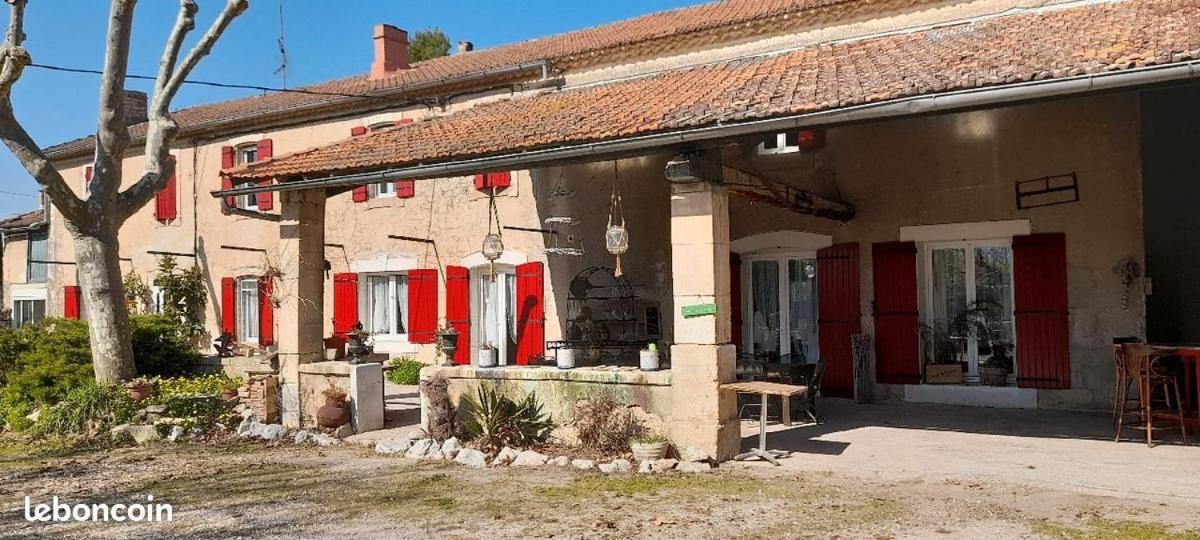 Chambres D'Hotes, Domaine Les Peupliers, Lagnes Exterior photo